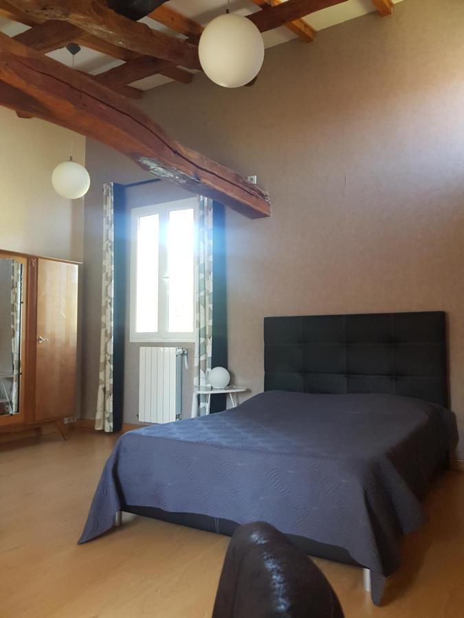 Gite A La Campagne Noailhac  外观 照片